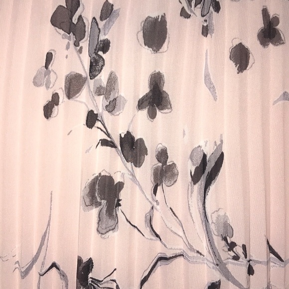 Girls formal dress size 12 - Picture 2 of 5